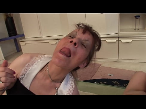 ❤️ Du avinoj kaj unu avo havas triopon ❌ Hejmfarita porno ĉe eo.watchhentai.ru ❌